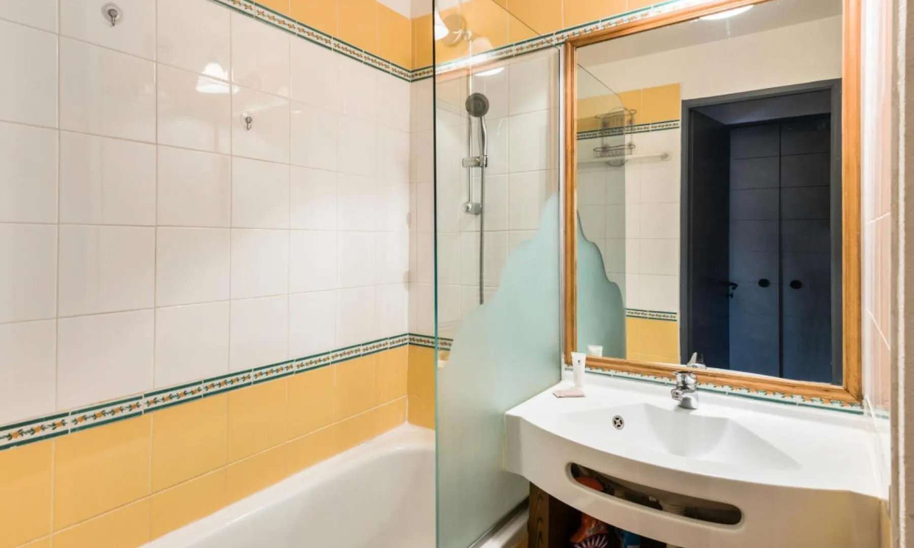 Residence Le Douchka - Maeva Home - Appartement 2 Pieces 5 Personnes Confor 72 Morzine 0*,  France